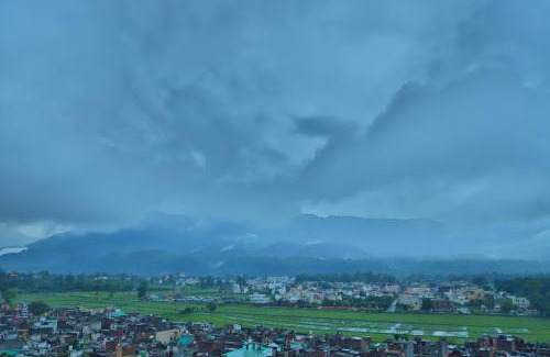Rishikesh Apartment | Shivoham Yoga Retreat - spacious and fully equipped apartment in tranquil area