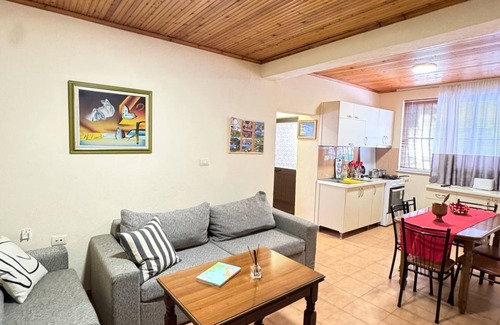 Shkoder House | Shkodra Guest House