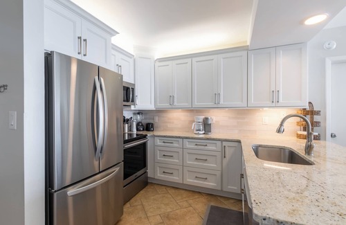 Orange Beach Apartment | Shoalwater 805, Beachfront Home Away From Home