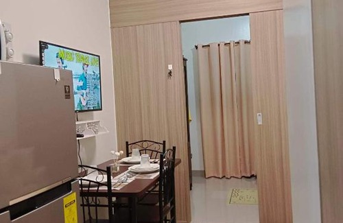 Paranaque Resort | Shore 2 T2 (1br with Balcony) Facing Amenities