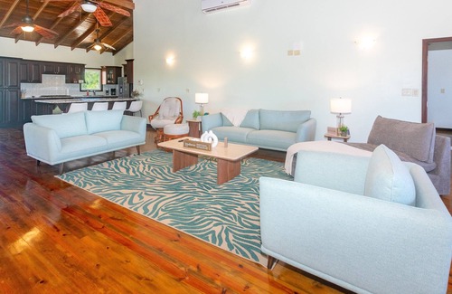 First Bight House | Shore Thing! Unique and spacious 3-bedroom waterfront - Coco View