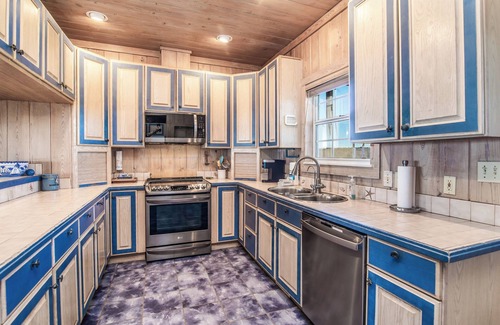 Pawleys Island House | Shore Tour Ocean Front 6 bedroom house on Pawleys Island