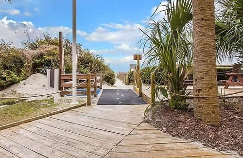 Windy Hill Condo | Shorecrest II- 2 bedroom marshview