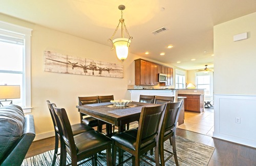 Red Fish Cove Condo | Shores N Sunsets, beautiful Pointe West Galveston Bay & Beaches