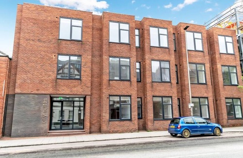 Hoole Apartment | Short Term Let Chester