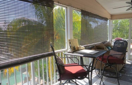 Cutthroat Harbor Estates House | SHORT TERM RENT WITH 10k BOAT LIFTnAvail from 5/1/2025 for 5-6 months