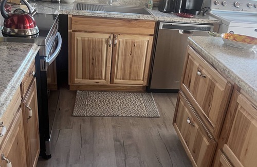 Long Beach House | Short term rentals welcome. Steps to the beach. Pet friendly, fenced yard.