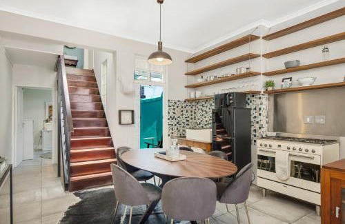 Bo'Kaap Apartment | Shortmarket 136