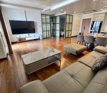 Le Chan Apartment | SHP Plaza Khanh Phong Homestay
