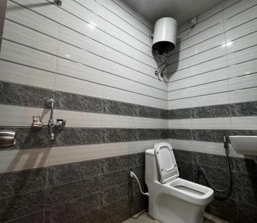 Khatu Hotel | Shree Banke Bihari Place