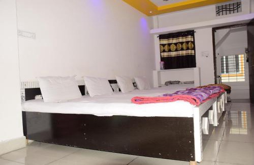 Ujjain House | Shree Gurudham Homestay
