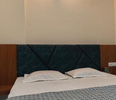Mathura Hotel | Shri Bala Ji Dham