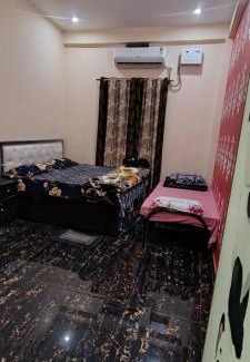Misrikh Bed & Breakfast | Shri Brahmadev Athithi Bhavan