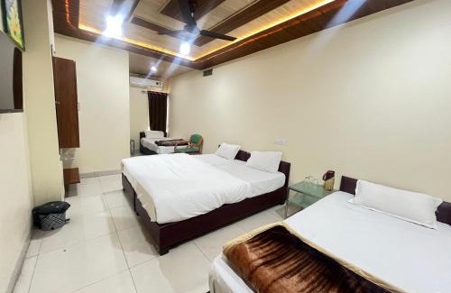 Ujjain Hotel | Shri Shiv Ganga Bhakt Niwas