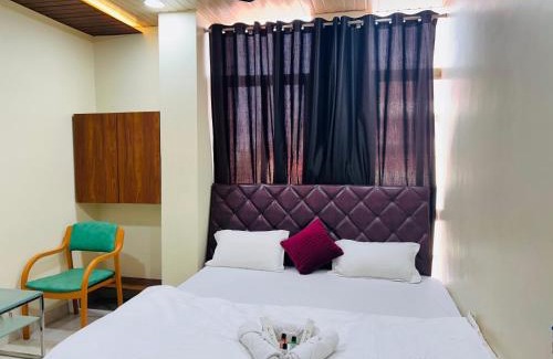 Ujjain Hotel | Shri Shiv Ganga Bhakt Niwas