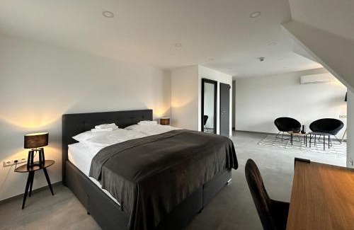 Siegen House | SI-View Doppelzimmer mit Stadtblick Zimmer 16 - Hotel