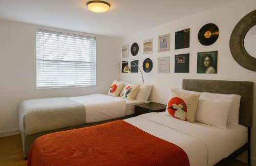 Liverpool City Centre Apartment | Sidemersey Livings - Spacious Loft for bigger groups - Very Central and Cosy