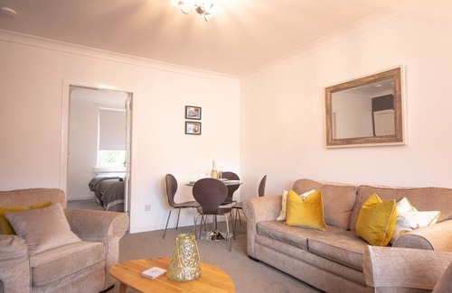 Blantyre Apartment | Signature - Bruce Terrace Upper - Blantyre