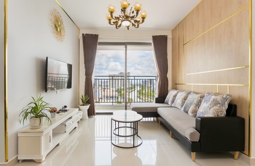 District 4 Apartment | Signature Infinity Pool - Saigon Rivergate