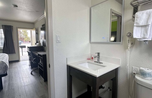 Winnemucca Hotel | Signature Inn Winnemucca