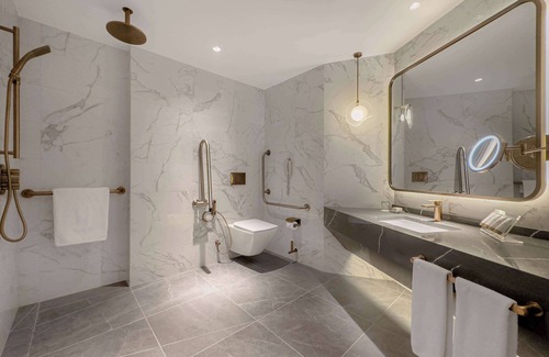 Ash Shumaysani Hotel | Signia by Hilton Amman