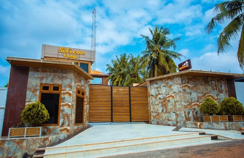 Abelemkpe Hotel | SILICON LODGE