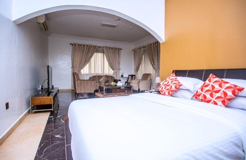 Abelemkpe Hotel | SILICON LODGE
