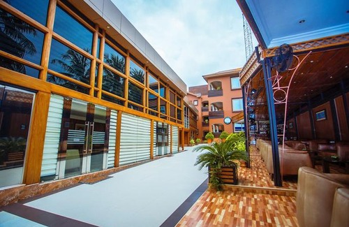 Abelemkpe Hotel | Silicon Lodge