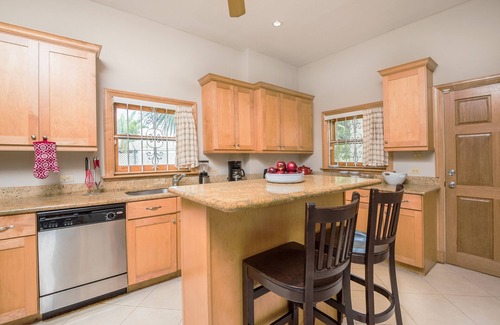 Nassau House | Silk Cotton Villa 3