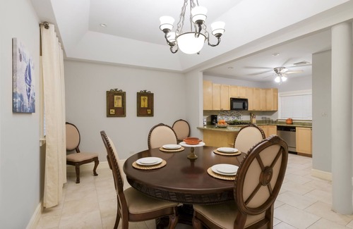 Nassau House | Silk Cotton Villa 4