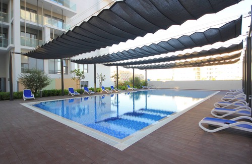 Masdar City Apartment | Silk Valley - Chic Studio close to Abu Dhabi Airport