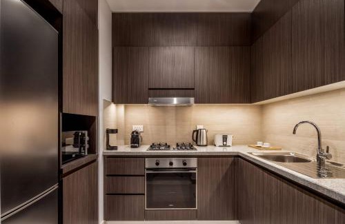 Bur Dubai Apartment | Silkhaus elegant 1BDR in Downtown Views with pool & gym access