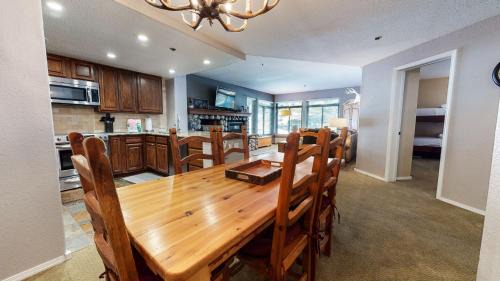 Mammoth Lakes Apartment | Silver Bear #30 condo