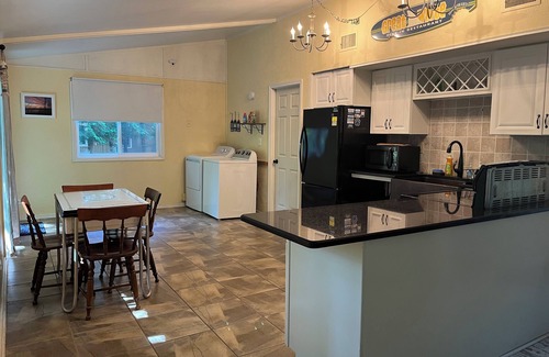 Mears Cottage | Silver Creek Cottage near the dunes and beaches
