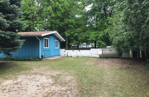 Mears Cottage | Silver Creek Cottage near the dunes and beaches