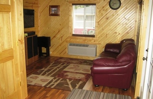 Silver Lake Cottage | Silver Lake cottage in Floridale Association