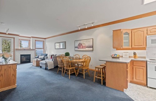 Silver Star Mountain Condo | Silver Peaks - 2bed, 2bath ski-in/Ski-out