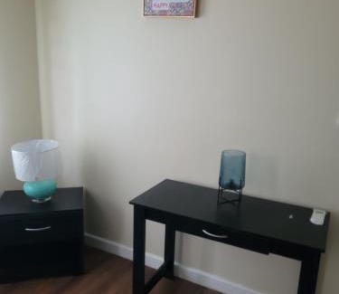 Runaway Bay Apartment | Silverbuttons
