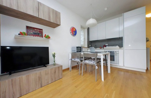 Monte Sacro Apartment | Silvia's flat - One Bedroom Apartment, Sleeps 4