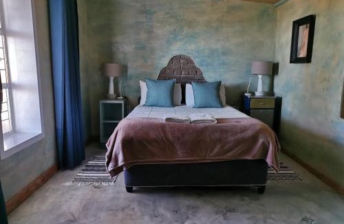 Beaufort West House | Silwerkaroo Gastehuis