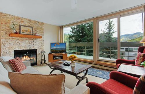 Vail House | Simba Run 2507