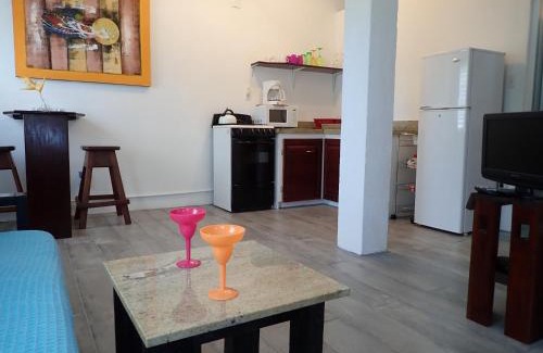 Placencia Apartment | Simberts Apartments
