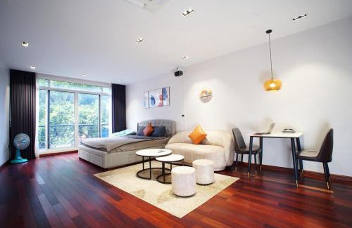 Truc Bach Apartment | SIMI West Lake Banyan Cinema Studio 58m2 for 4 people elevator green view