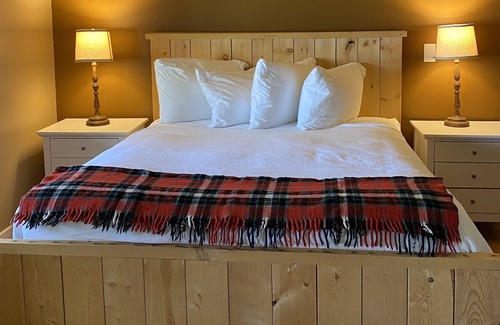 Okanagan-Similkameen Apartment | Similkameen Wild 5-BDR Homestead Suite Immersed in Nature and on the River