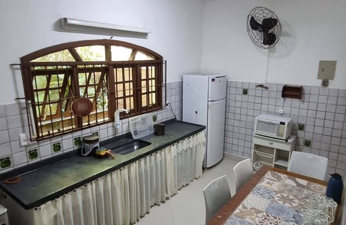 Sao Sebastiao House | Simple and pleasant house for up to 8 people in a quiet location.