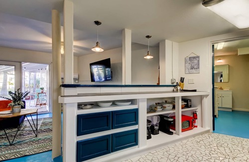 Indian Rocks Beach House | Simple Modern Gem 2 Blocks to Beach Pet Friendly