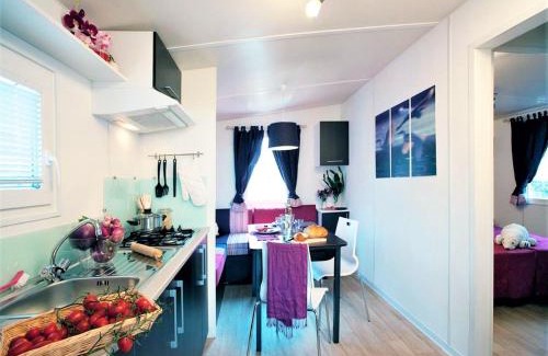 Badiaccia House | Simplistic mobile home in Castiglione del Lago near lake