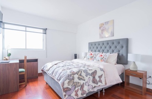 Santa Cruz Apartment | Simply Comfort. Outstanding Ocean View 2BR 2BA. Pool,Gym