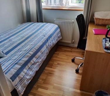 Abbey Wood House | simply guesthouse