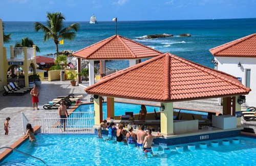Simpson Bay Resort | Simpson Bay Beach Resort/Marina offers it all for the perfect Caribbean vacation